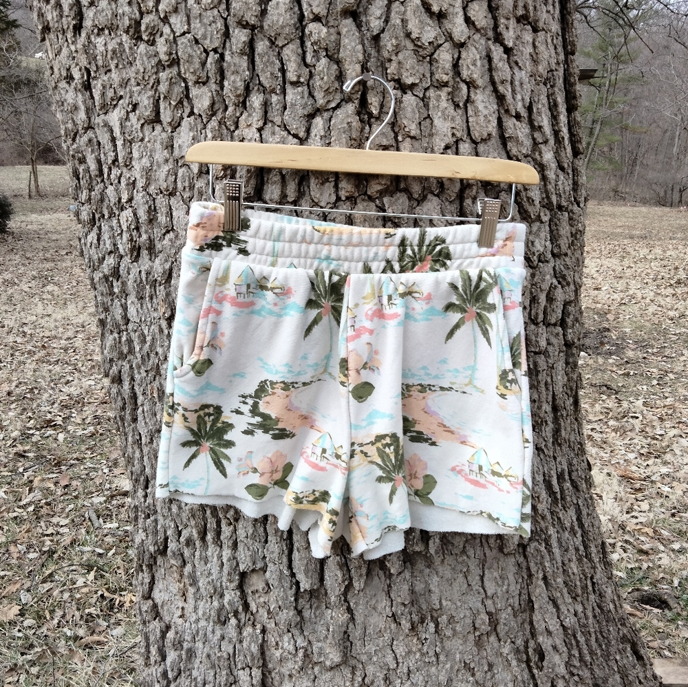⬇️ Price Drop!⬇️Lauren Conrad Jersey Shorts in size S